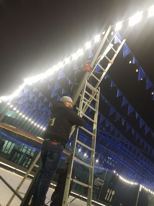 Гирлянды в Алматы, ретро гирлянды, освящение