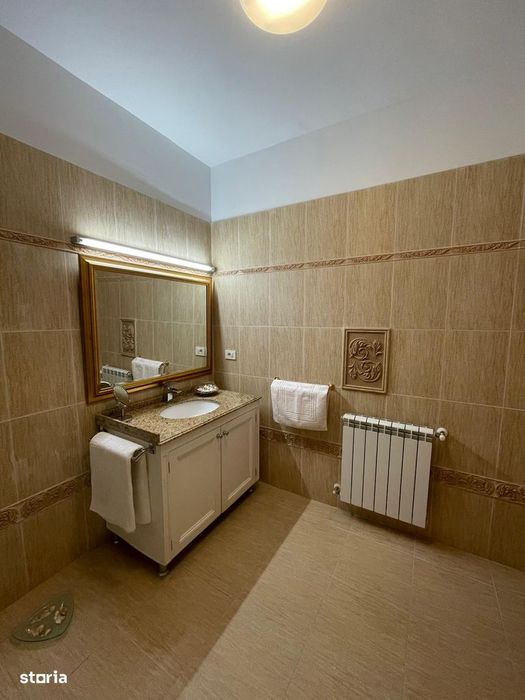 Apartament 2 camere/  Balcon și garaj /