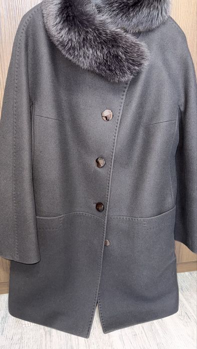 Продам пальто новое кашемир