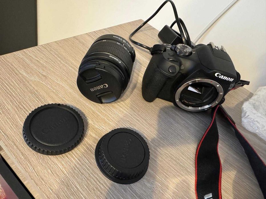 Camera foto DSLR EOS 2000D