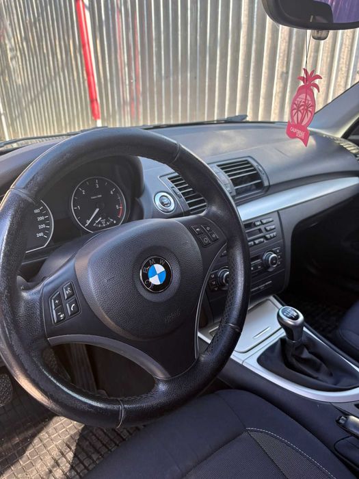 Vând BMW seria 1