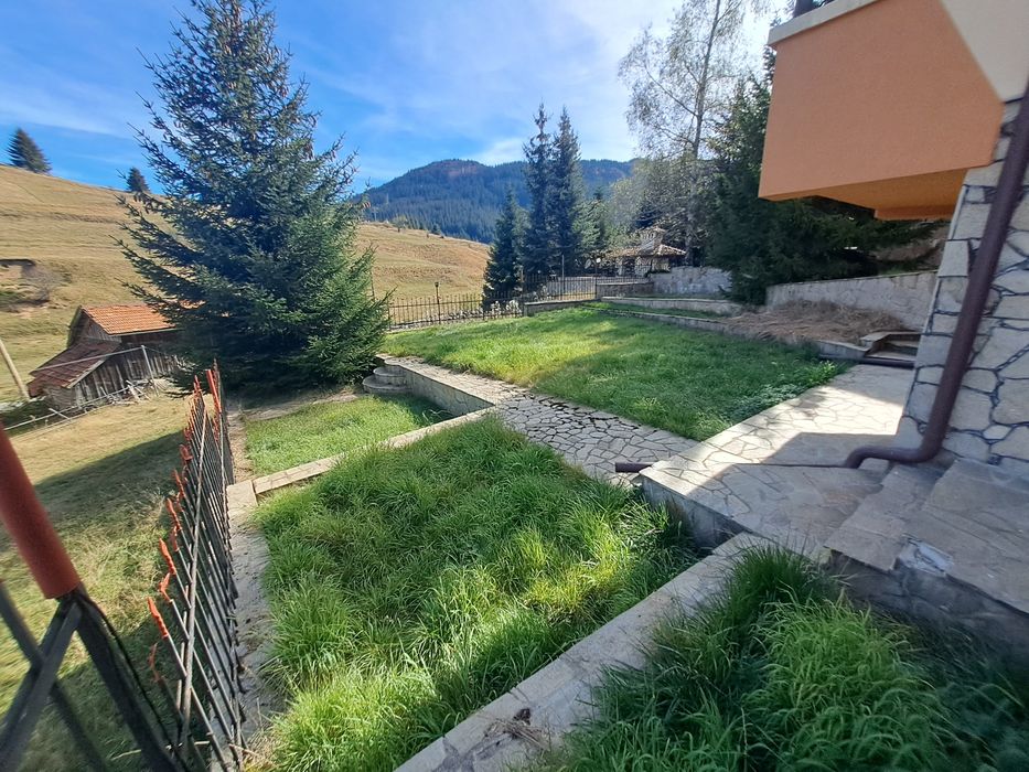 Продава се Къща в с. Стойките, Област Смолян - 427 кв.м за 383 €/кв.м - Снимка #8