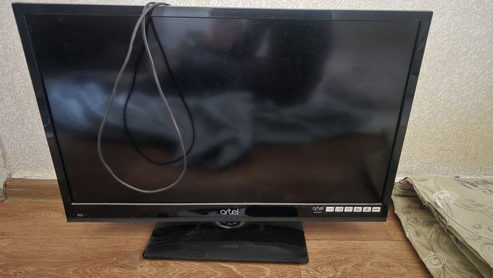 Телевизор 32 Артель