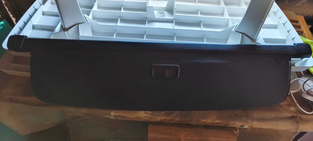 Щора за багажник голф 6