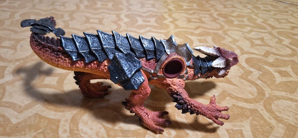 Фугурки shleich  без забелешки