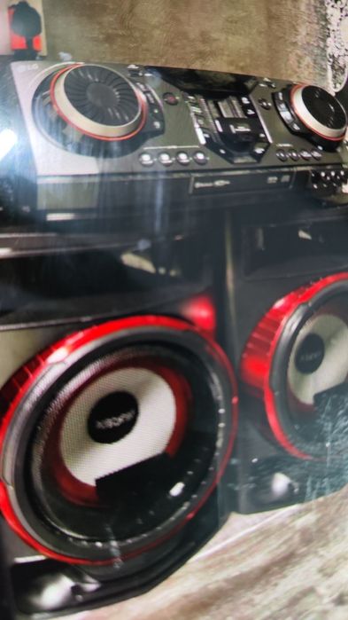 Продам музыкальный центр Lg