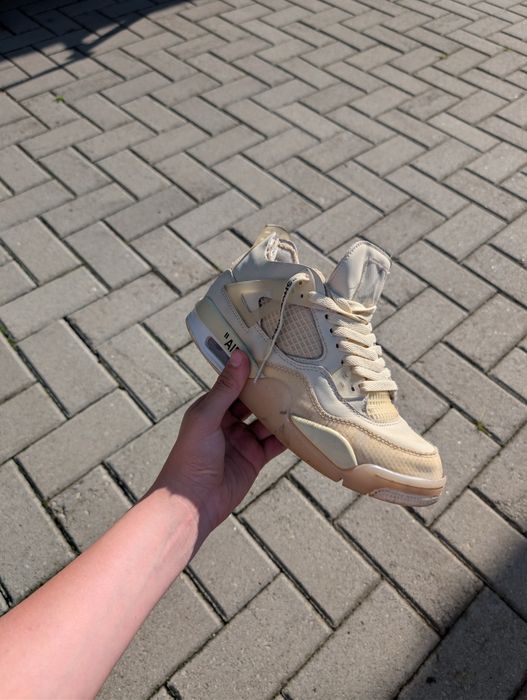 Jordan 4 Off white