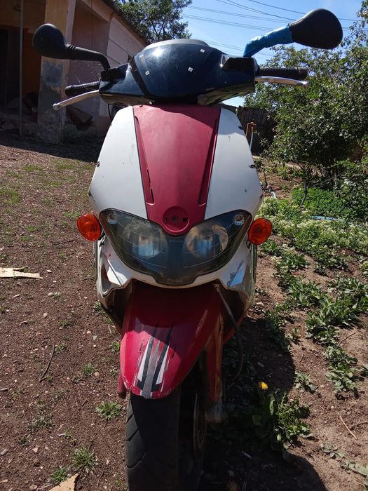 scuter Gilera Runner