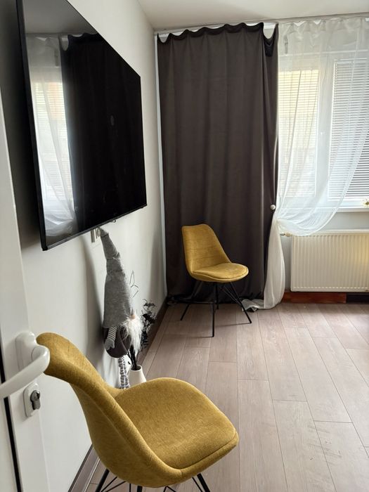 Продава ЕТАЖ ОТ КЪЩА, Център