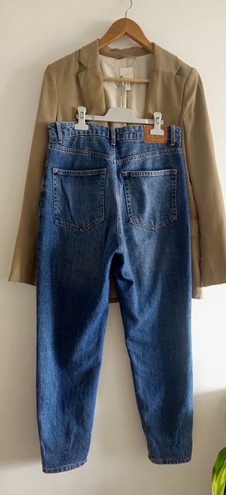 Разпродажба на СТРАХОТНО дамско дънки Bershka/Levi's - нова колекция