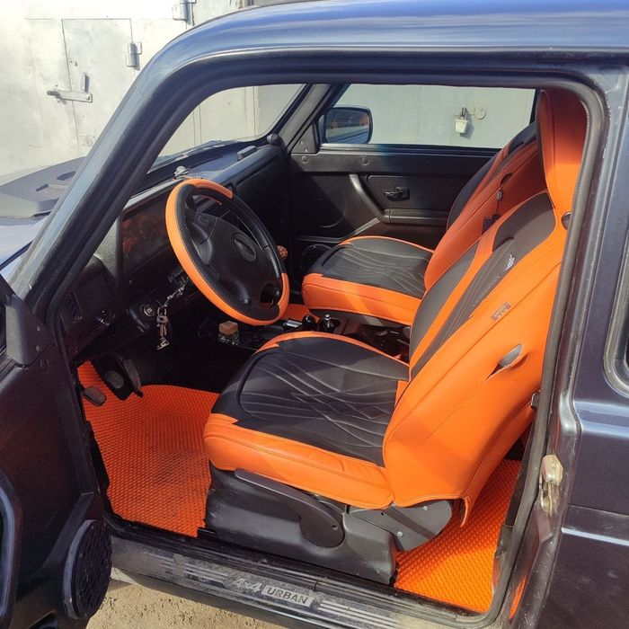 LADA  нива урбан