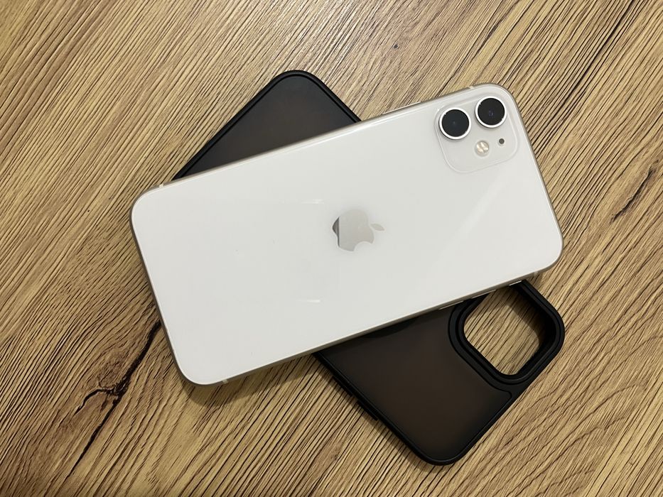 Обменяю  айфон 11 на 128 гб