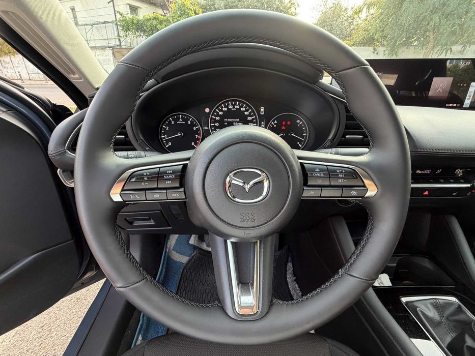 MAZDA 3 2025 — imagine 2