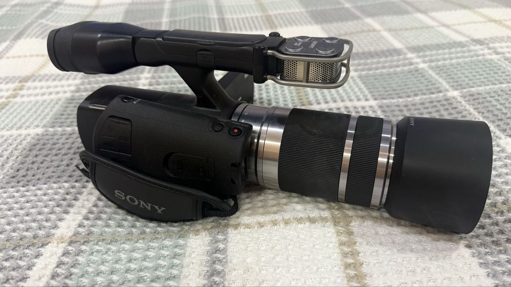 Видеокамера SONY б/у