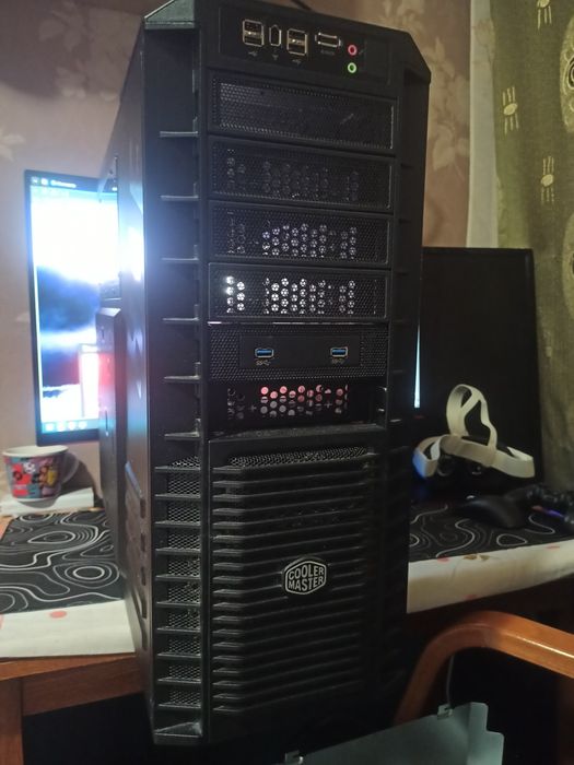 Корпус CoolerMaster для пк