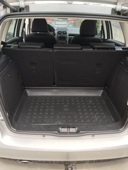 Mercedes-Benz A200 2010год.