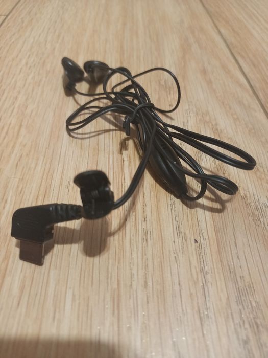 Наушники со старыми разъёмами