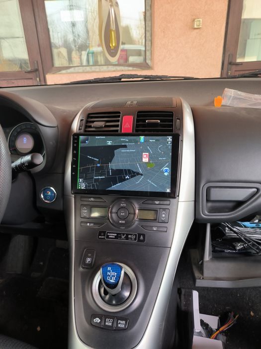 Navigatie android Toyota Auris Waze YouTube GPS BT