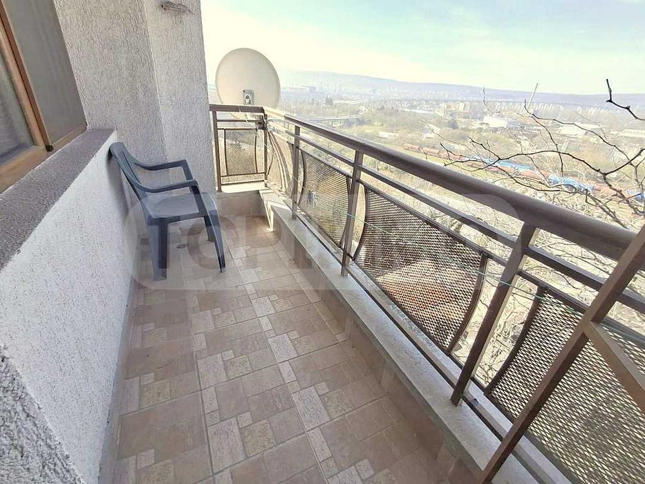 Дава се под наем Двустаен апартамент в Варна, Погреби - 70 кв.м за 398.82 € - Снимка #3