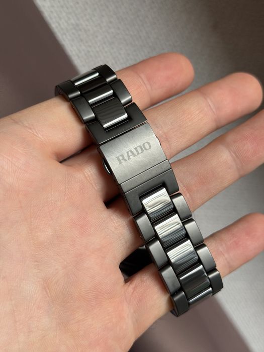 Часовник Rado Captain Cook Ceramic 43mm