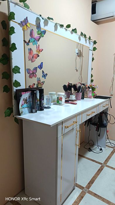 Мебель салона красоты