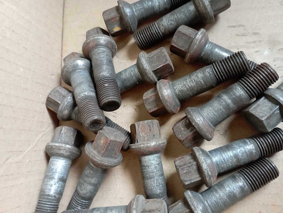 Мигачи за Г-класа G-klass, Разделител багажник ML, GL, GLE, GLS