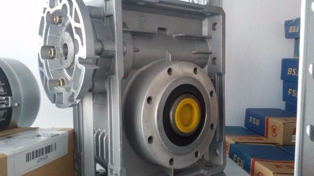 мотор , редуктор , червячен редуктор , мотори , редуктори, електродв