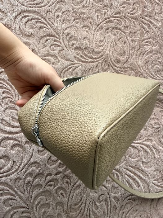 Сумка женская продам