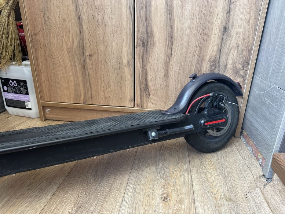 Электро самокат GT E-Scooter M365