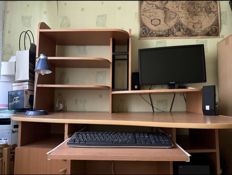 Продаётся стол Алматы