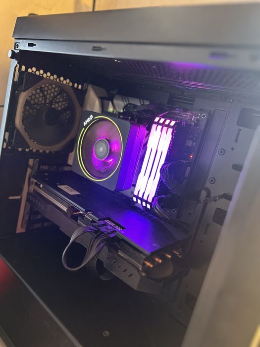 PC Gaming Ryzen 9 5900X / RX 5700 XT / 32GB RAM / B550