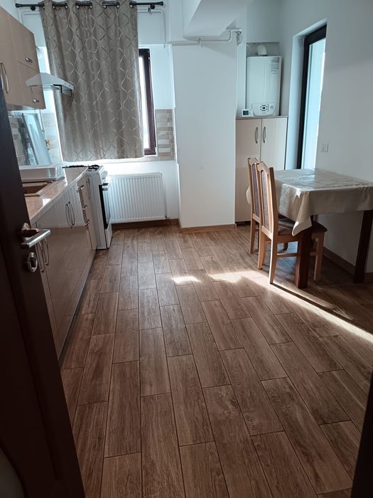 Inchiriez apartament nou,in Rm.Valcea,b-dul dem radulescu