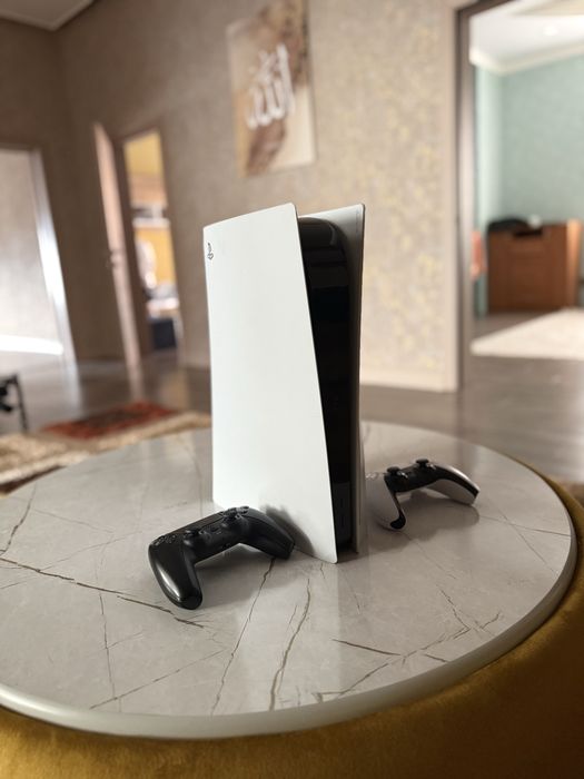 Продам Sony PlayStaition 5!
