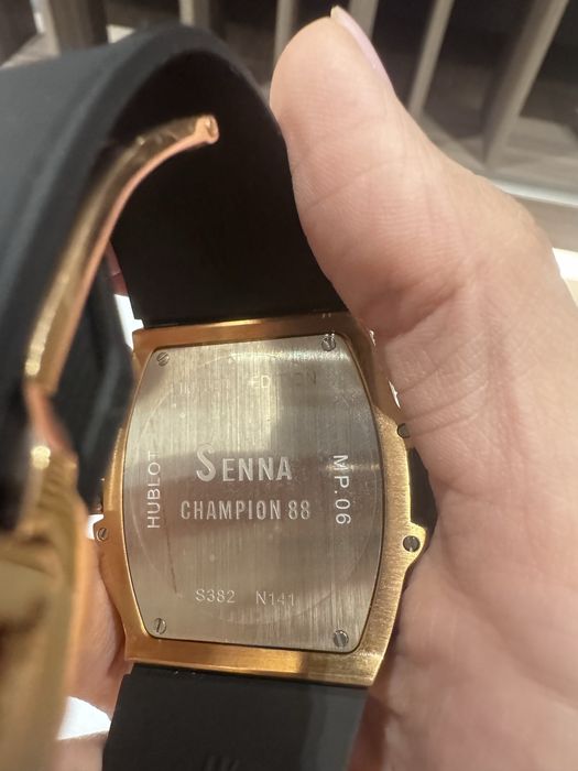 Нов Часовник HUBLOT