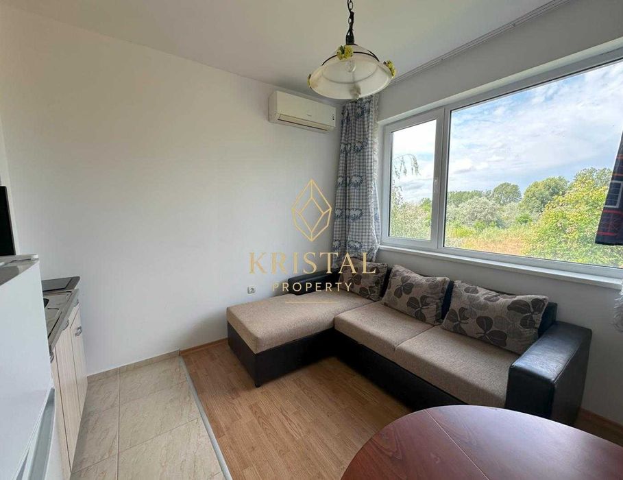 Продава се Двустаен апартамент в к.к. Слънчев бряг - 42 кв.м за 1477 €/кв.м - Снимка #3