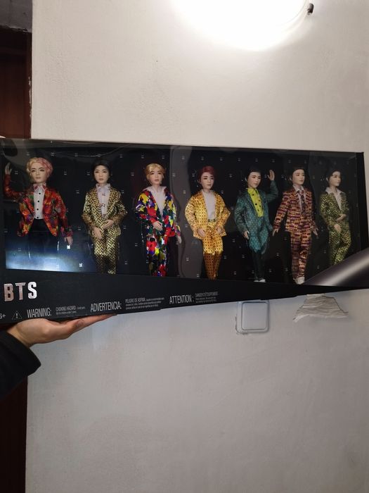 Оригинални кукли BTS
