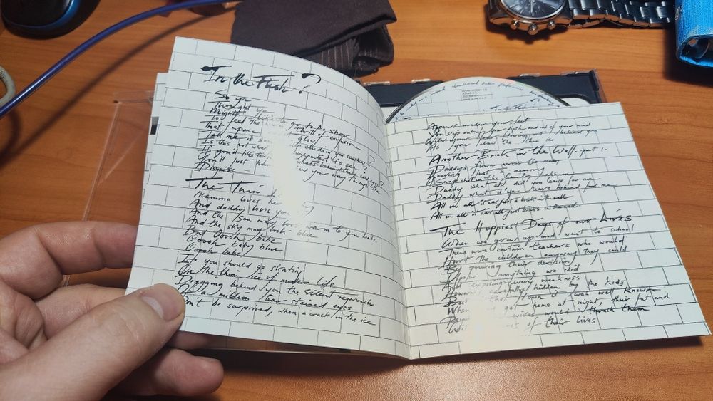 Лицензионный CD Pink Floyd - The Wall.