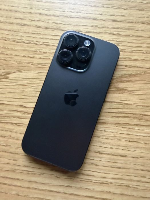 Vând Iphone 16 pro 512gb