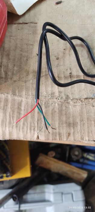 Чисто нов оборотомер за кола със стойка!!