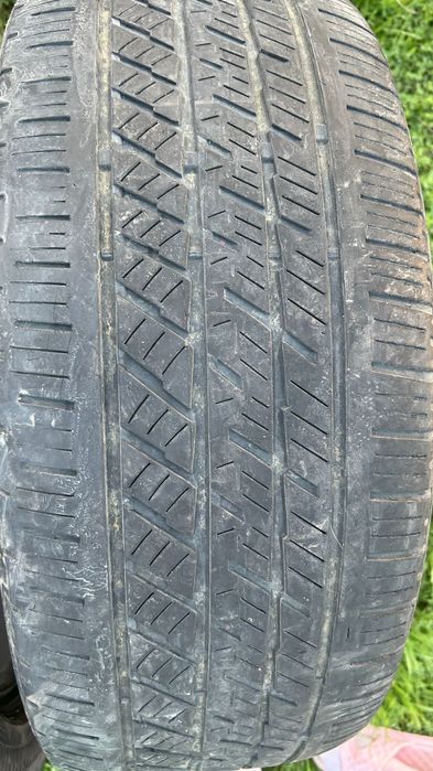 Шина на 235-55- R18