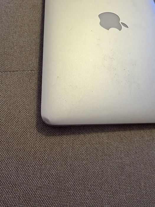 MacBook Air A1465