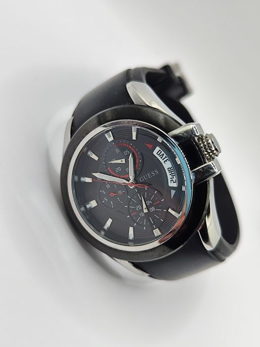 Guess мъжки часовник U10575G1