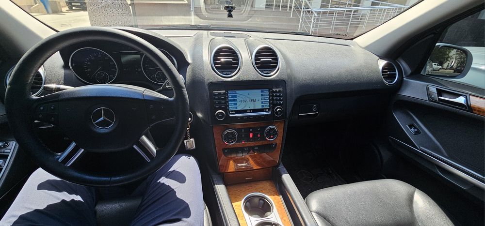 Mercedes Benz ML320 4 matic