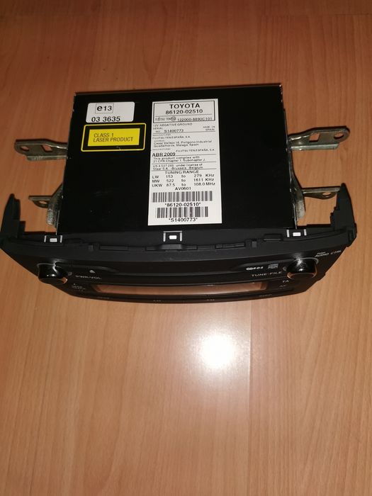 Оригинално CD радио за  TOYOTA  AURIS