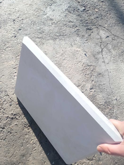 Лаймстоун, мрамор, гранит и травертин.