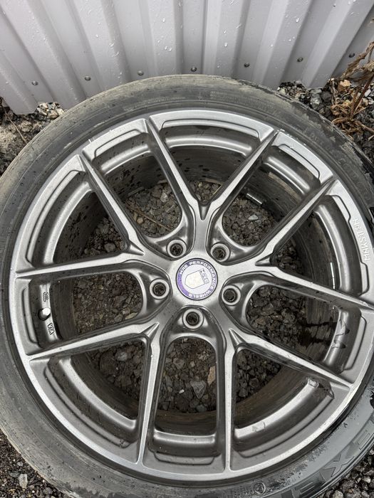 Резина с дисками