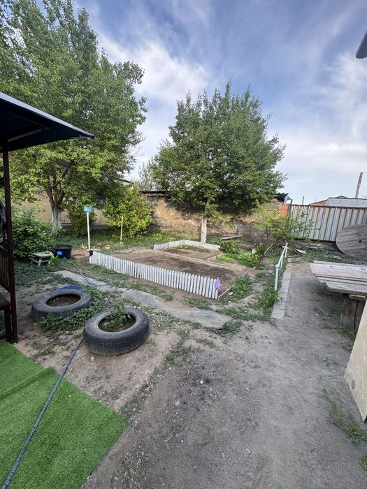 Продается 4 ех комнатная дом