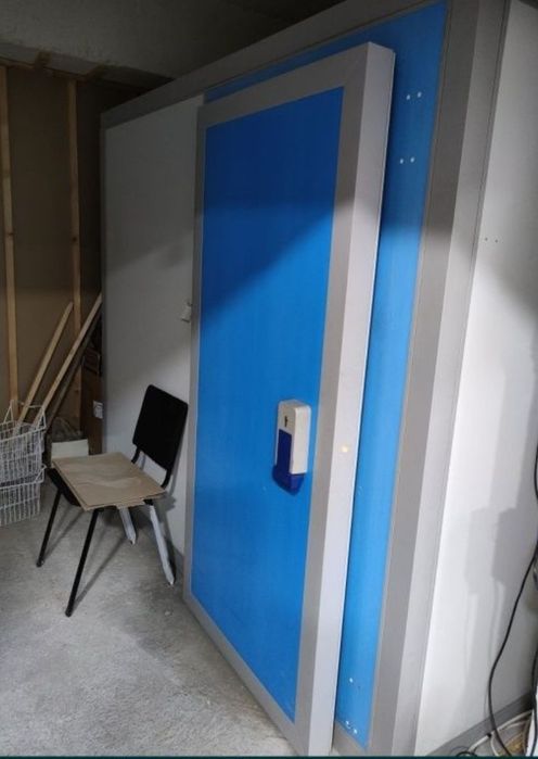 Срочна продажа Polair Музлаткич хона сотилади.  Polair Морозиль камера