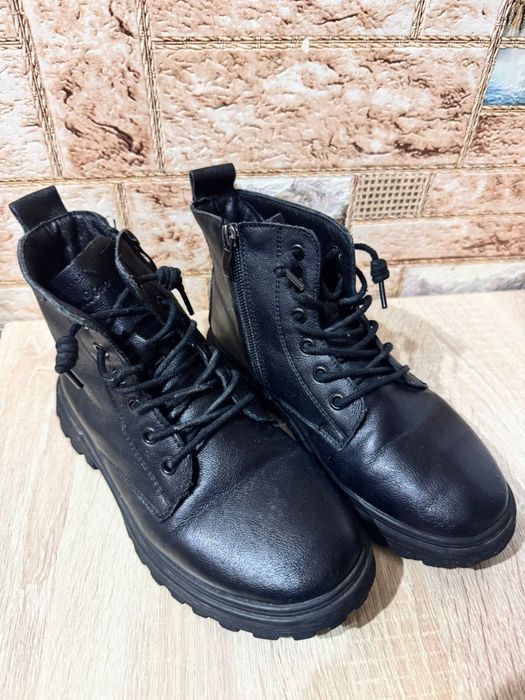 Ботинки демисезонные на девочку