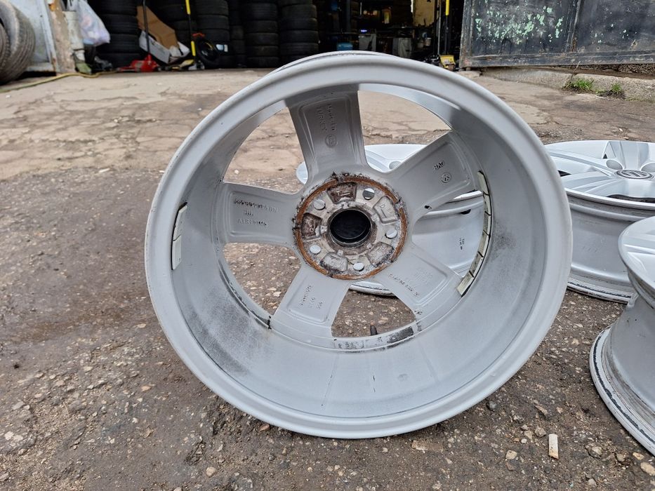 Фолскваген-16цола-5/112-оригинални